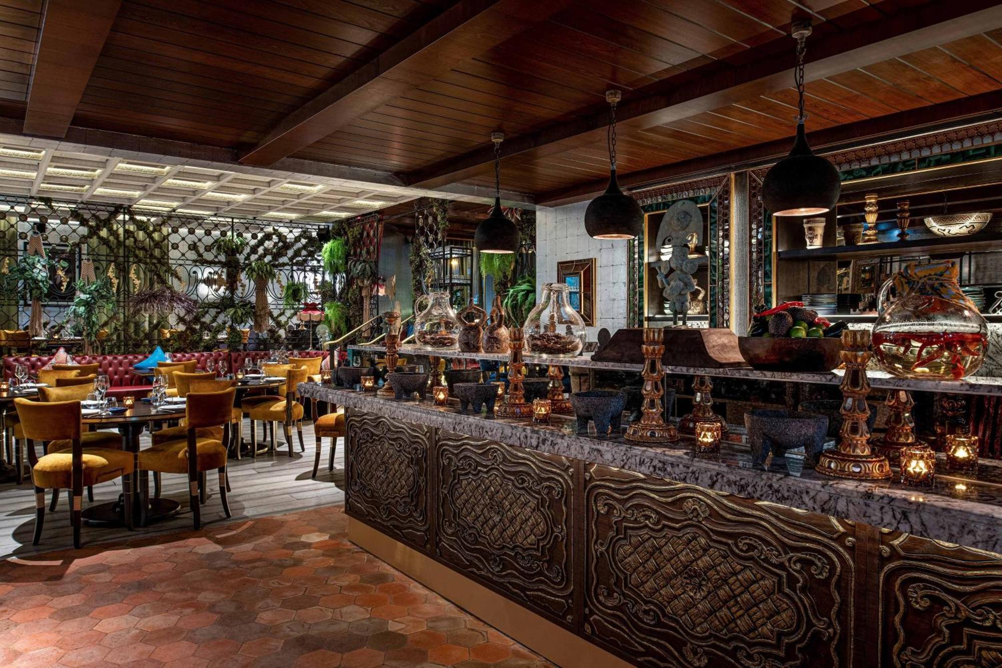 Hotel W Ad Dawhah Esterno foto The interior of the restaurant